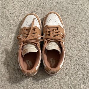 Nike white and tan/pink dunk shoes